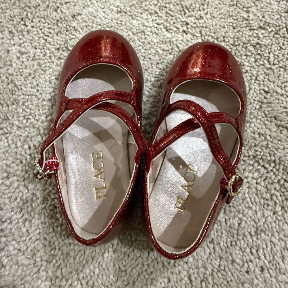 Place Red Glitter Mary Jane Shoes